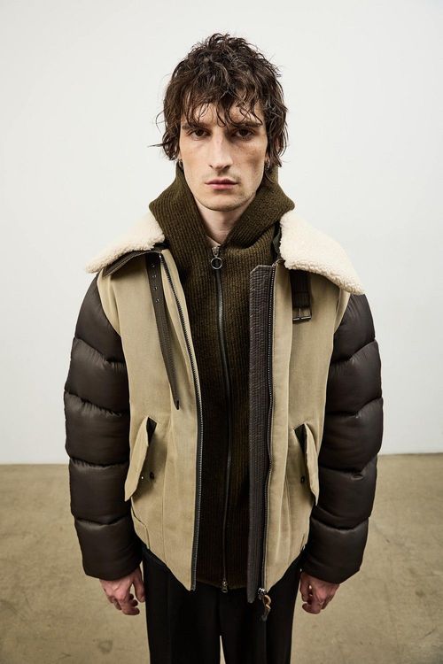 Daniel for Novaya