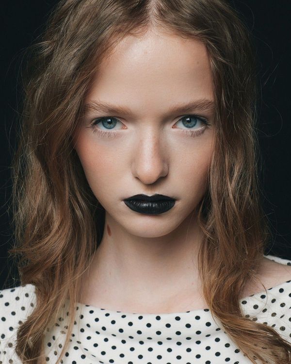 Model's main image